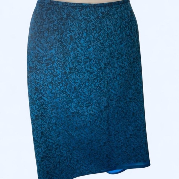 Blue and Black Patterned Pencil Skirt Le Suit 12 NWT - Picture 1 of 5